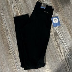 Columbia active fit straight leg Omni-shade women’s pants NWT
